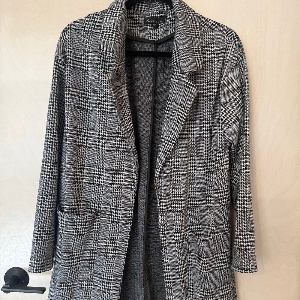 Love Tree Black & White Plaid Open Front Coat / Blazer Large